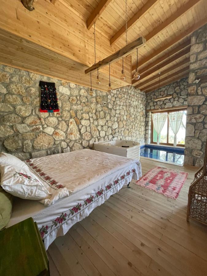 Shavilla Kalkan - Yali ' Da Korunakli 1+1 Villa Патара Экстерьер фото