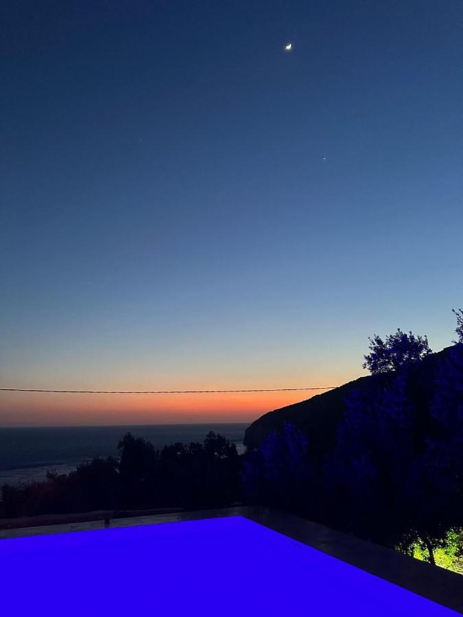 Shavilla Kalkan - Yali ' Da Korunakli 1+1 Villa Патара Экстерьер фото